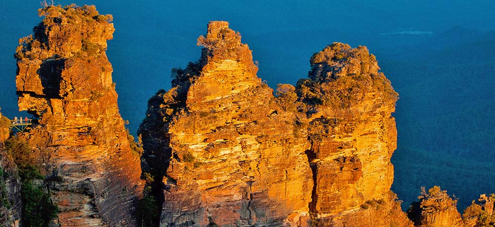 We are only 400 metres to Echo Point lookout for the world famous 3 Sisters rock formation.